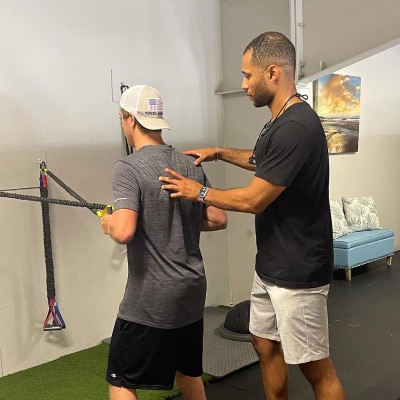 SPORTS THERAPY